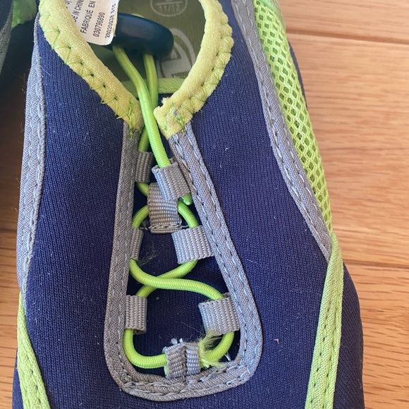 Water shoes S 11/12 - Picture 5 of 7